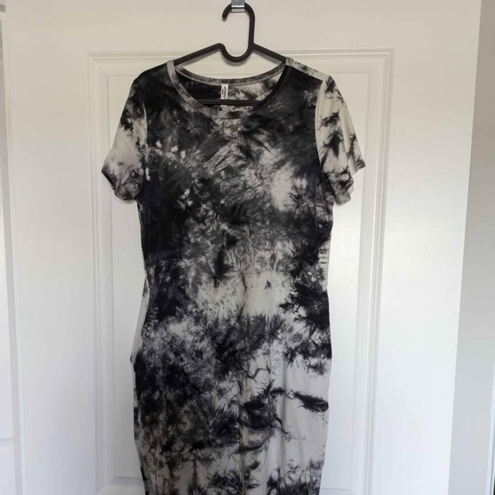Beautiful Tye Dye Full Length Dress - Menium
